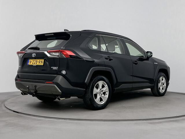 Toyota RAV4 2.5 Hybrid AWD Active Business | Trekhaak | Parkeercamera | Apple Carplay-Android Auto | ***