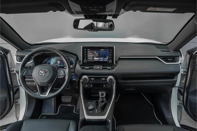 Toyota RAV4 2.5 Hybrid AWD Bi-Tone Navi ACC Camera Trekhaak
