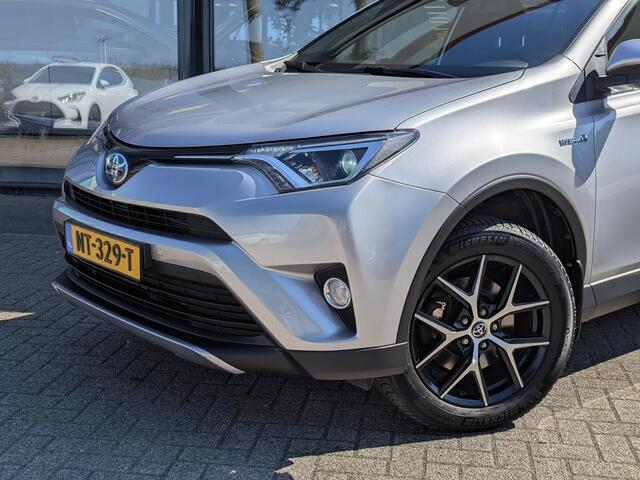 Toyota RAV4 2.5 Hybrid Dynamic | Afn. Trekhaak | All-Season | Keyless | Elek. Kofferklep | Camera | Navi
