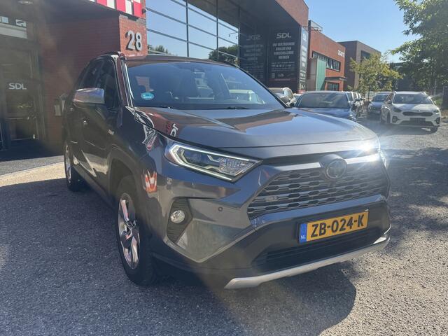 Toyota RAV4 2.5 Hybrid AWD Executive // MEMORY SEATS // JBL PREMIUM AUDIO // LEDEREN BEKLEDING // 1650 TREKGEWICHT //