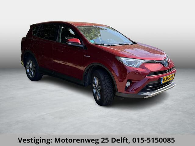 Toyota RAV4 2.5 HYBRID AWD DYNAMIC GARANTIE 4-2029! TREKHAAK . PARKEERSENSOREN VOOR & ACHTER . STOEL/STUUR VERWARMING .