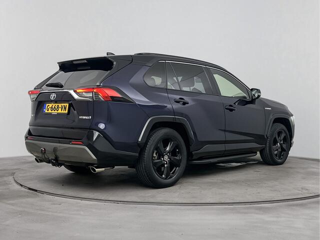 Toyota RAV4 2.5 Hybrid AWD Bi-Tone Innovation Pack | Dealer Onderhouden | Trekhaak - 1650KG Trekgewicht | JBL | 360 camera+Camera functie binnenspiegel | Dodehoek detectie | Elektrische achterklep | Navigatie | Apple CarPlay/Android Auto | Cr