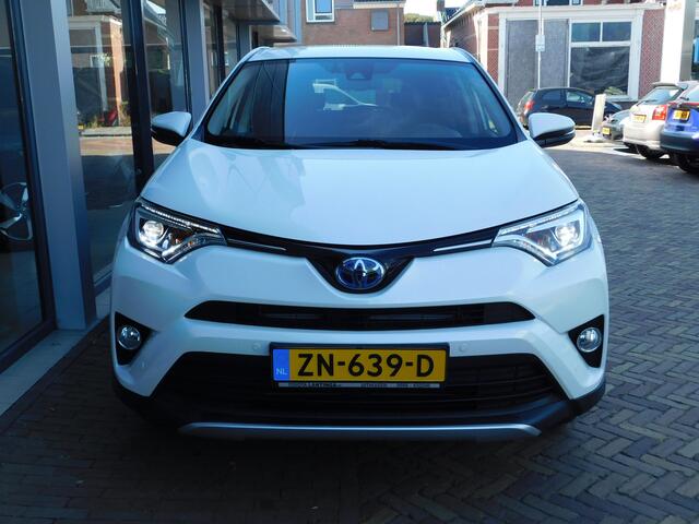 Toyota RAV4 2.5 Hybrid AWD Dynamic | 1.650KG Trekgewicht