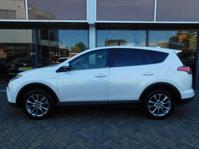 Toyota RAV4 2.5 Hybrid AWD Dynamic | 1.650KG Trekgewicht