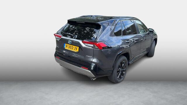 Toyota RAV4 2.5 Hybrid Bi-Tone Zeer weinig kilometers, complete uitvoering!