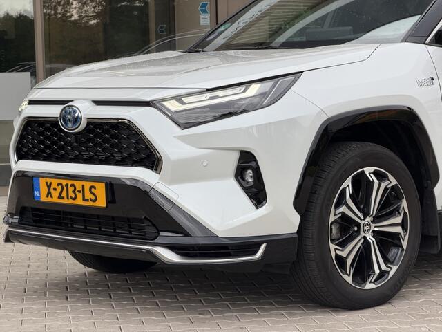 Toyota RAV4 2.5 Pl.Hyb. Bi-Tone+ AWD | Trekhaak | Panoramadak | Stoel Verwarming & Ventilatie |