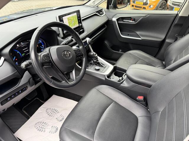 Toyota RAV4 2.5 Hybrid AWD Business Plus | 360 CAMERA | JBL GELUID INSTALATIE | LED KOPLAMPEN | NAVIGATIE | KEYLESS ENTRY/GO | LEDER | PARKEREN SENSOREN | STOELVERWARMING/ KOELING | ELEKTRISCHE STOELEN |