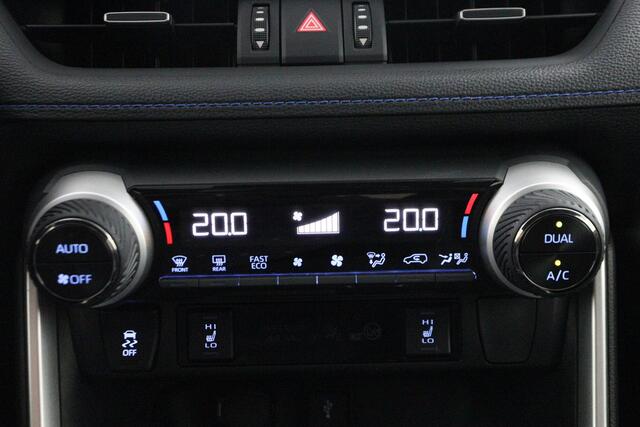 Toyota RAV4 2.5 Hybrid AWD Bi-Tone | Innovation-pakket |