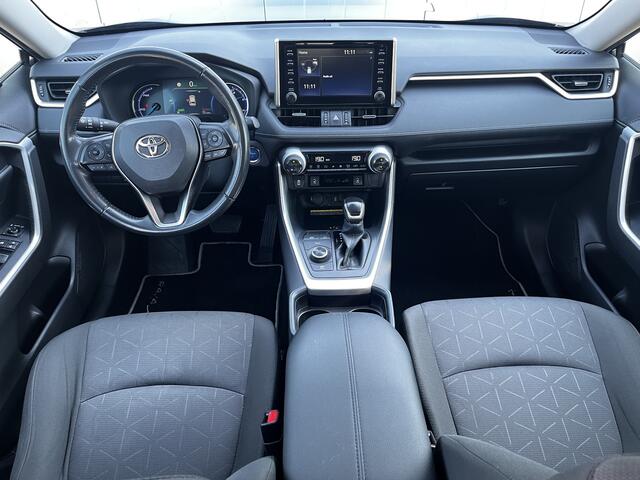 Toyota RAV4 2.5 Hybrid AWD Dynamic Apple Carplay Android auto Trekhaak 1650kg trekgewicht