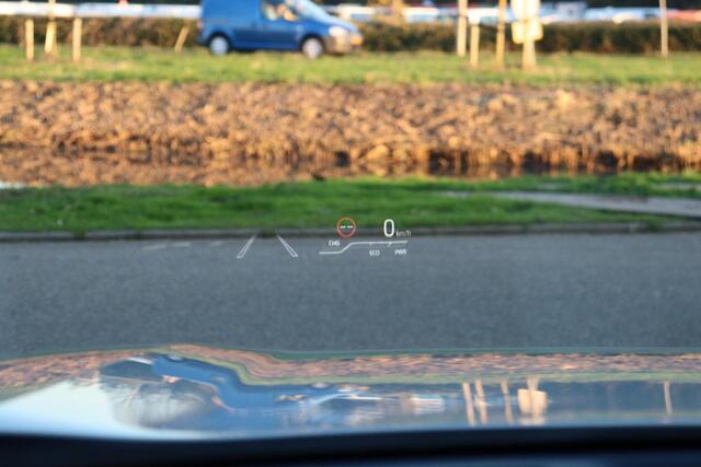 Toyota RAV4 2.5 Plug-in Hybrid AWD Limited Edition JBL Audio, HUD, Stoelverwarming Voor+Achter