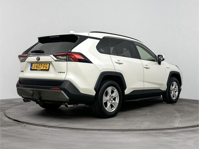 Toyota RAV4 2.5 Hybrid AWD Active | Parkeersensoren V+A | Trekhaak | Leder |