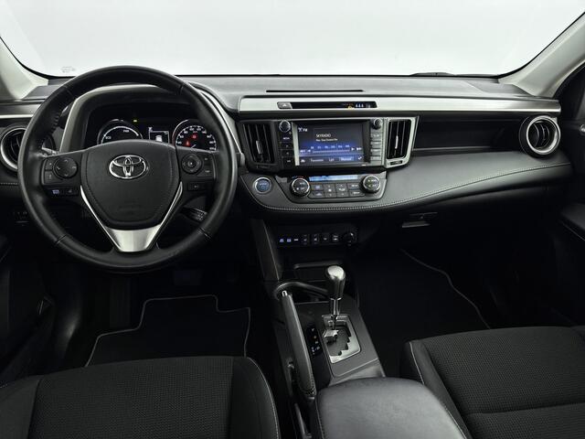 Toyota RAV4 2.5 Hybrid Style | Parkeersensoren | Stoelverwarming | Elek. Kofferklep | **