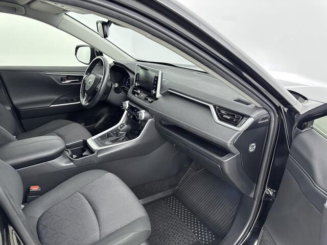 Toyota RAV4 2.5 Hybrid Dynamic | Parkeersensoren V+A | Stuur-Stoelverwarming |