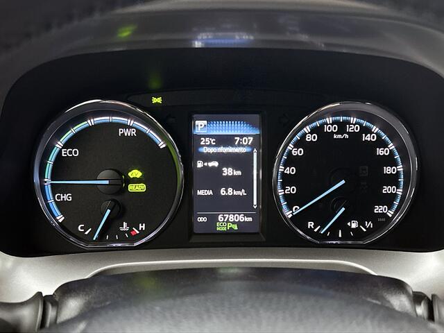 Toyota RAV4 2.5 Hybrid AWD Style | Dealer Onderhouden | 1650KG Trekgewicht | Stoelverwarming | Climate Control | Cruise Control Adaptive | Achteruitrijcamera | Parkeersensoren voor+achter | Elektrisch verstelbare stoel |