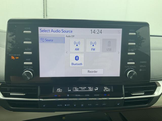 Toyota SIENNA 7-Pers 2.5 HEV 266pk XLE Full Option Open sky Leer Camera 7-zits 7 Persoons