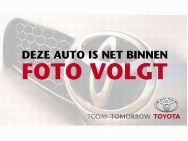 Toyota SUPRA 2.0 Launch Premium