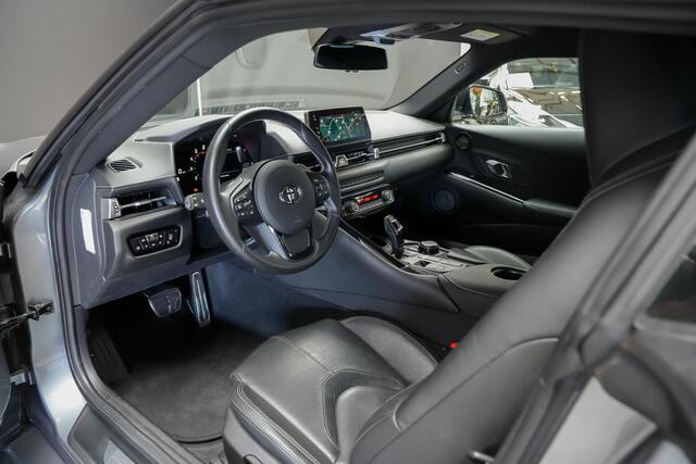 Toyota SUPRA 3.0 Legend Premium |org. NL|dealer onderhouden|sportstoelen leder|JBL|HUD|memory|Apple Carplay|parkeercamera en sensoren|cruise control|stoelverwarming|clima control|19"|