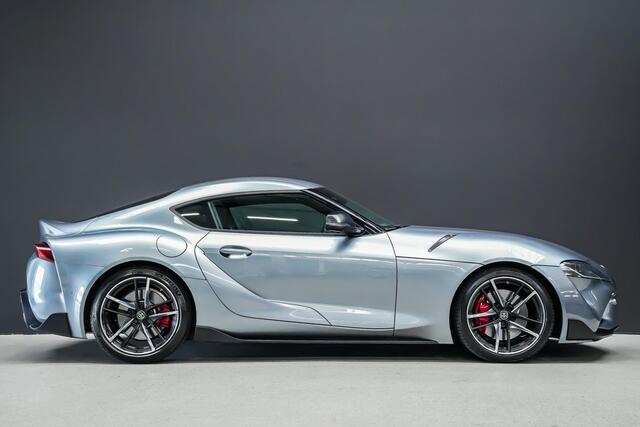 Toyota SUPRA 3.0 Legend Premium |org. NL|dealer onderhouden|sportstoelen leder|JBL|HUD|memory|Apple Carplay|parkeercamera en sensoren|cruise control|stoelverwarming|clima control|19"|