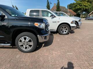 Toyota TUNDRA