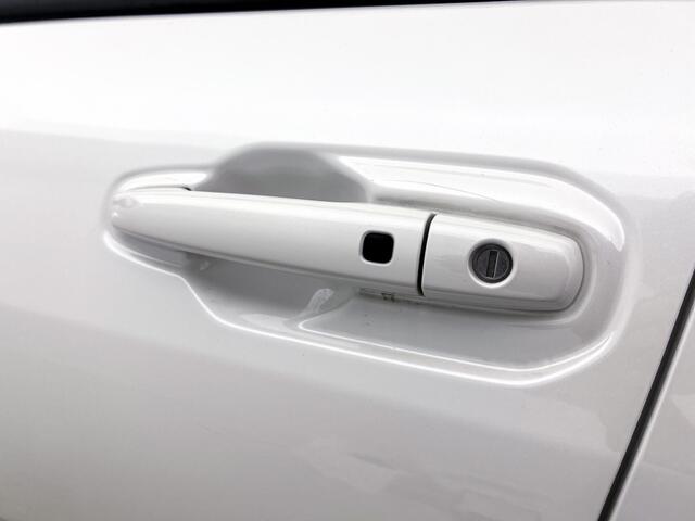 Toyota URBAN CRUISER Executive 61 kWh *DEMO!*