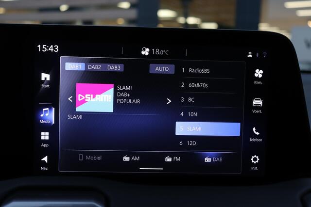 Toyota URBAN CRUISER Dynamic 61 kWh , Nieuw en direct leverbaar met ¤1.500 demovoordeel