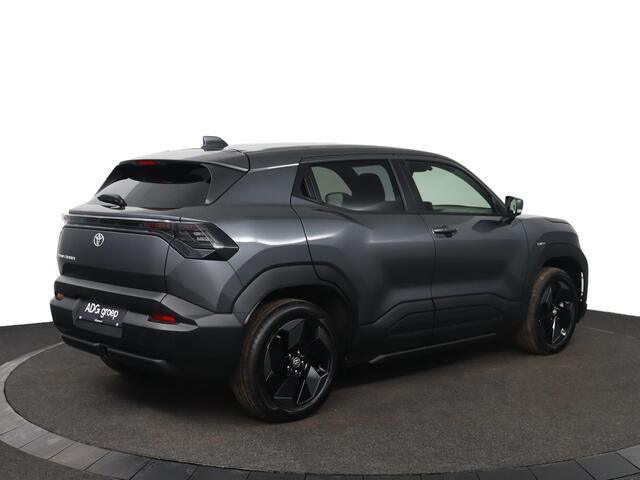 Toyota URBAN CRUISER Dynamic 61 kWh | Keyless Entry | Stuurwielverwarming | Navigatie | Apple Carplay | Android Auto