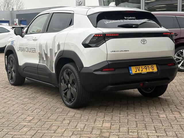 Toyota URBAN CRUISER Executive 61 kWh