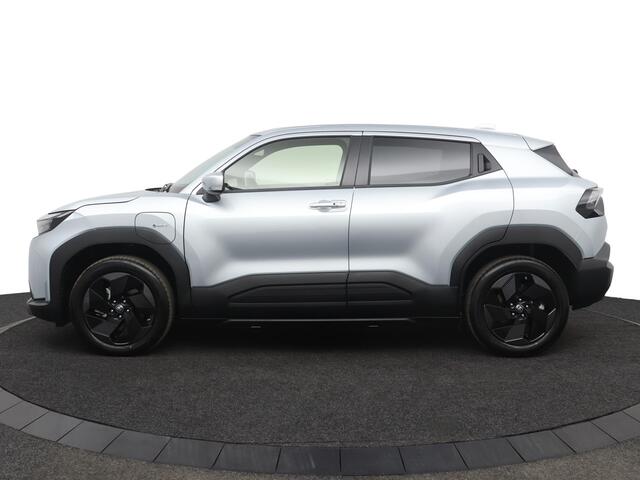 Toyota URBAN CRUISER Dynamic 61 kWh | Nieuw uit voorraad leverbaar! |