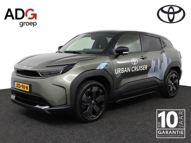 Toyota URBAN CRUISER Executive 61 kWh | Apple Carplay/Android Auto | Panorama Dak | Kunstlederen Bekleding | 360 Camera | JBL Audio |