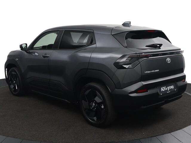 Toyota URBAN CRUISER Dynamic 61 kWh | ¤1500 Inruil Korting | Nieuwe Auto | Direct Uit Voorraad Leverbaar |