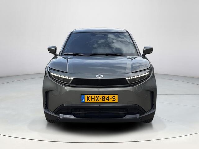 Toyota URBAN CRUISER Dynamic 61 kWh