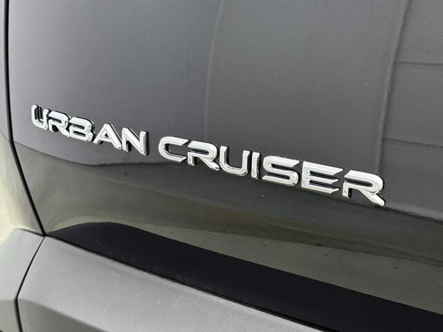 Toyota URBAN CRUISER Executive 61 kWh | Apple Carplay & Android Auto | Parkeercamera | * | Auto op bestelling |
