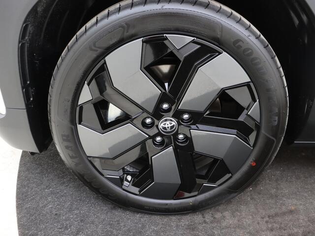 Toyota URBAN CRUISER Executive 61 kWh