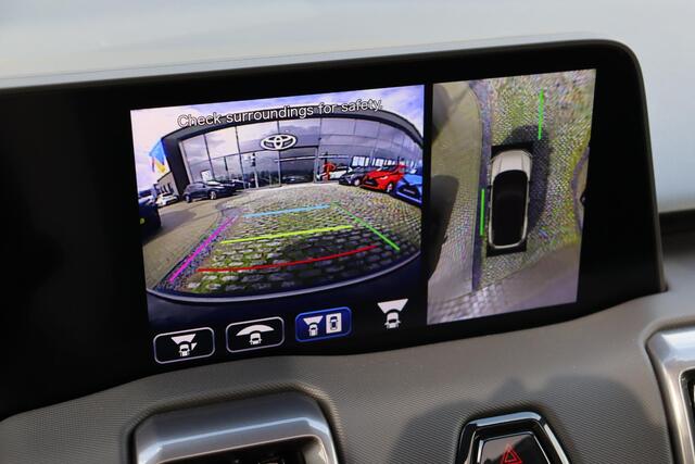 Toyota URBAN CRUISER Executive 61 kWh, JBL, 360 Camera, ¤ 3.000 Inruil Voordeel ! Adaptieve cruise control, Apple Carplay / Android Auto.