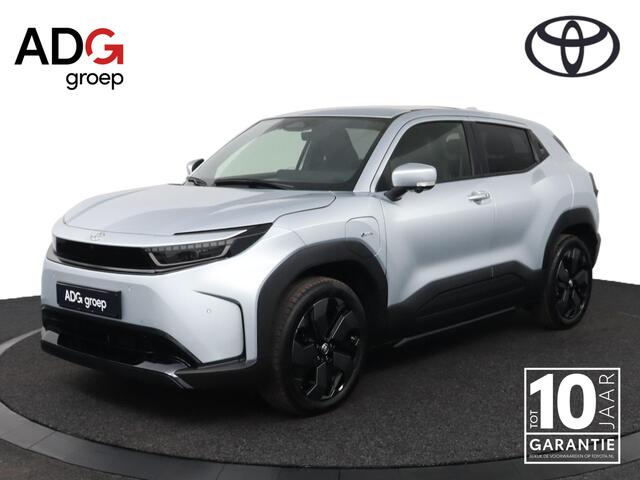 Toyota URBAN CRUISER Dynamic 61 kWh | Nieuw direct leverbaar | 10 jaar fabrieksgarantie |