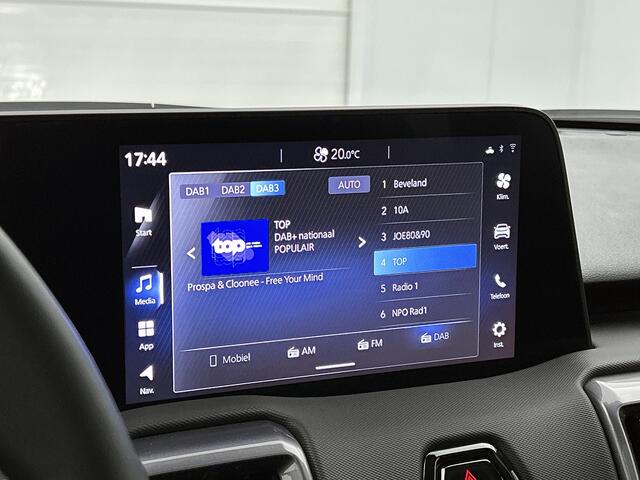 Toyota URBAN CRUISER Executive 61 kWh *EV-Deal* | Stoelverwarming | JBL |