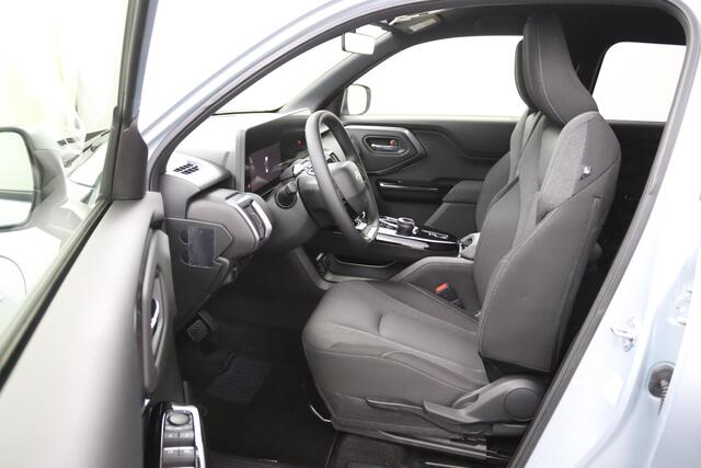 Toyota URBAN CRUISER Dynamic 61 kWh | NIEUWE AUTO | ¤2500 KORTING |