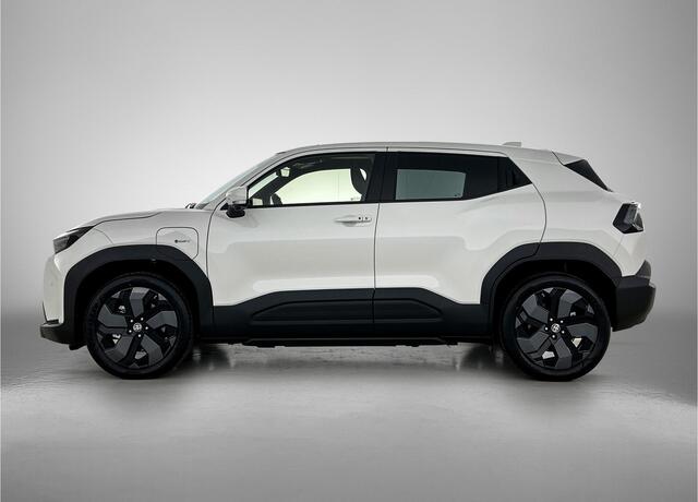 Toyota URBAN CRUISER Executive 61 kWh EV-Deal | JBL | Panorama dak | Stoelverwarming |