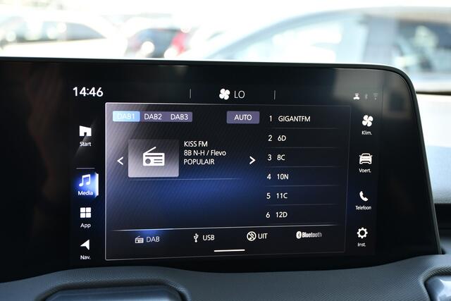 Toyota URBAN CRUISER Dynamic 61 kWh Automaat 175pk | Nieuw | Direct uit voorraad leverbaar |