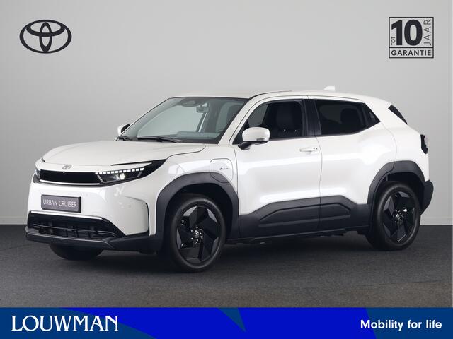 Toyota URBAN CRUISER Dynamic 61 kWh *NIEUW* | Direct leverbaar! | Camera | Inruilpremie! |