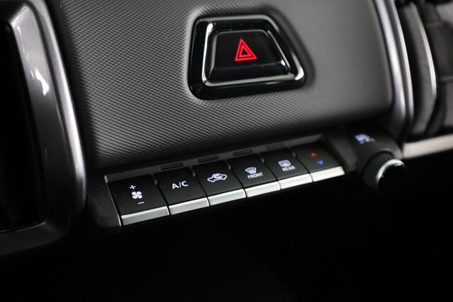 Toyota URBAN CRUISER Dynamic 61 kWh *NIEUW* | Direct leverbaar! | Camera | Inruilpremie! |