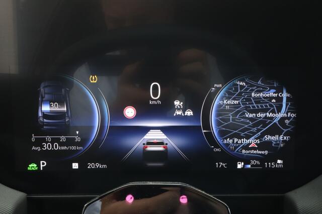 Toyota URBAN CRUISER Executive 61 kWh | Panoramdak | 360 Camera | Stuur/Stoel Verwarming |