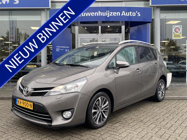 Toyota VERSO 1.8 VVT-i Dynamic 7 Persoons ! | Achteruitrijcamera | Cruise control | Navigatie |