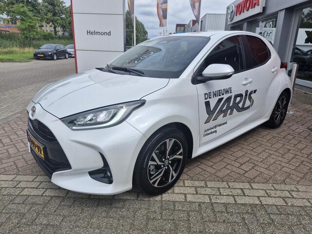 Toyota YARIS 1.5 Hybrid 115 First Edition