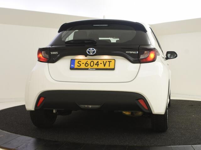Toyota YARIS 1.5 Hyb. Active