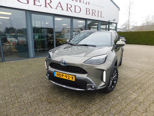 Toyota YARIS Cross 1.5 Hybrid 4X4 AWD, Acc, Carplya, Panodak