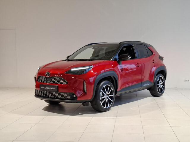 Toyota YARIS Cross 1.5 Hybrid 130 GR Sport | Nieuw op voorraad | BSM | Panorama-dak | JBL | PDC V+A |
