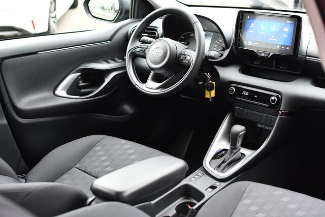 Toyota YARIS 1.5 Hybrid 115 Active Automaat 116pk | Nieuw | Apple Carplay/Android Auto | Climate- & Cruise control |