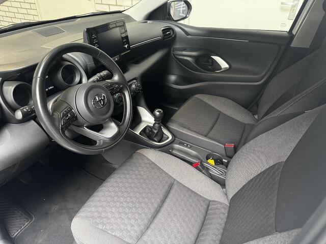 Toyota YARIS 1.5 VVT-i First Edition