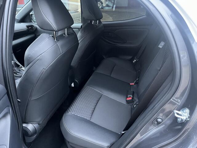 Toyota YARIS 1.5 Hybrid Launch Edition